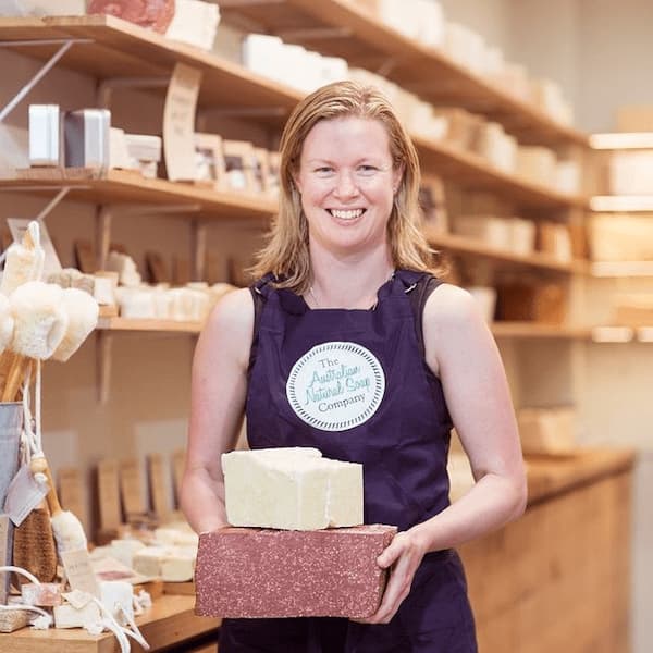 Emma Cook攝於Australian Natural Soap Company商店